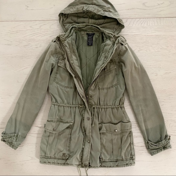 ARITZIA | THICK CLASSIC TALULA TROOPER ANORAK ARMY CARGO VINTAGE JACKET - Picture 4 of 11